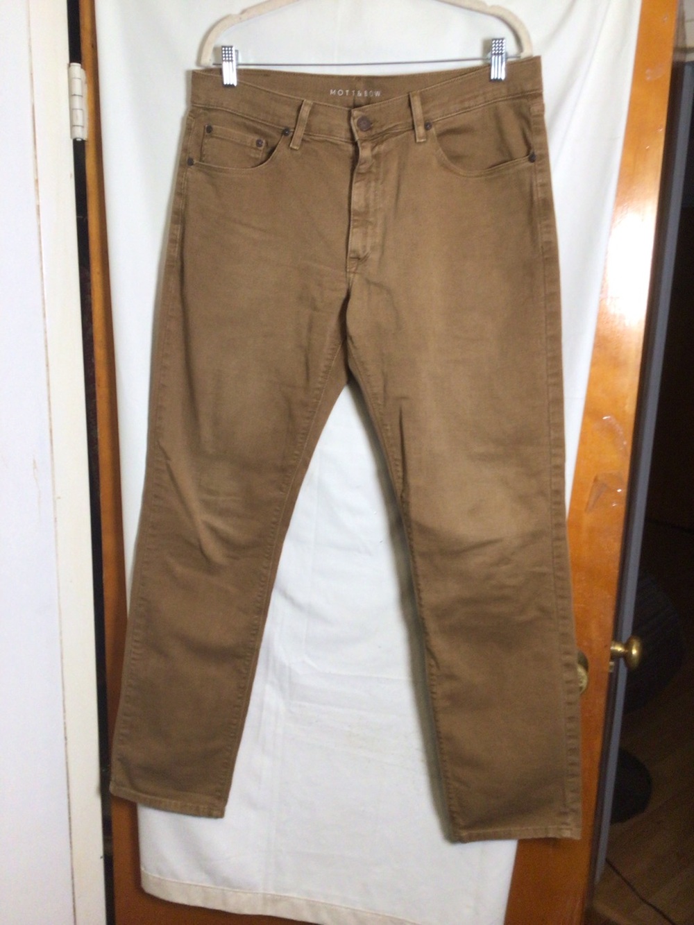 MOTT&BOW tanstraight leg slim  Pants  Sz 34 x 32 office ,casual , cotton